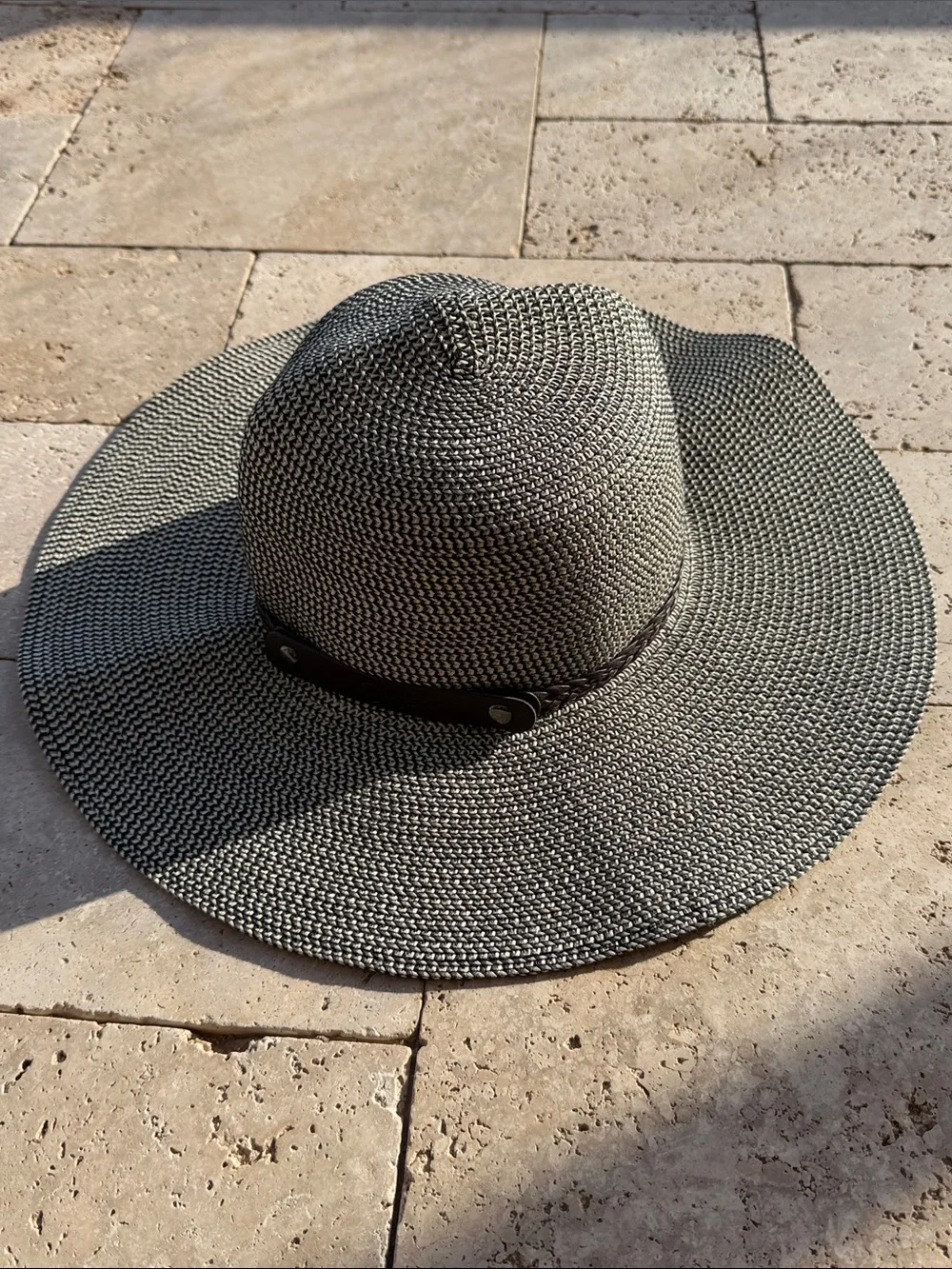 Sunlily Women's Roll-N-Go Wide-Brim Straw Hat Leather